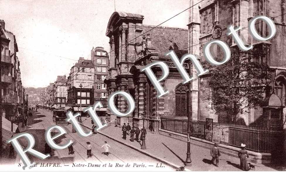 Notre Dame et Rue de Paris