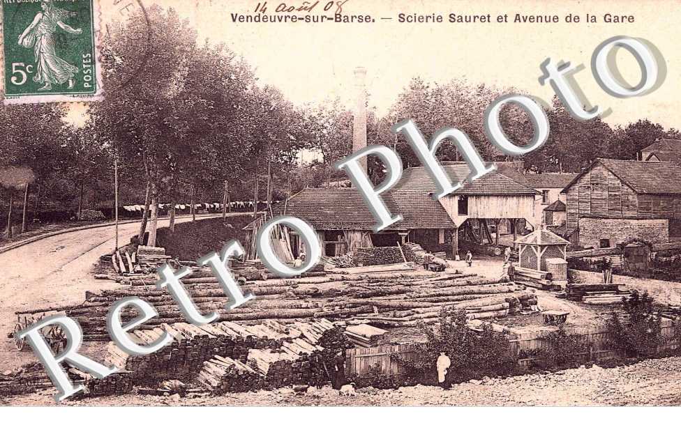 Scierie Sauret et avenue de la Gare