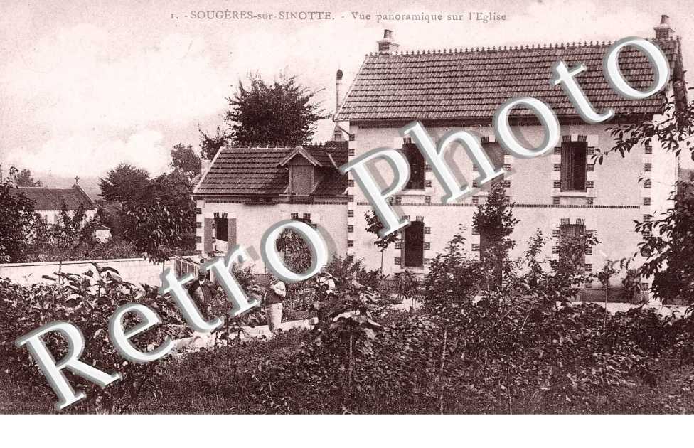 vue panoramique sur l'Eglise