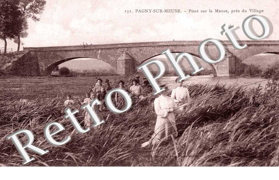 pont sur la Meuse, pres du village