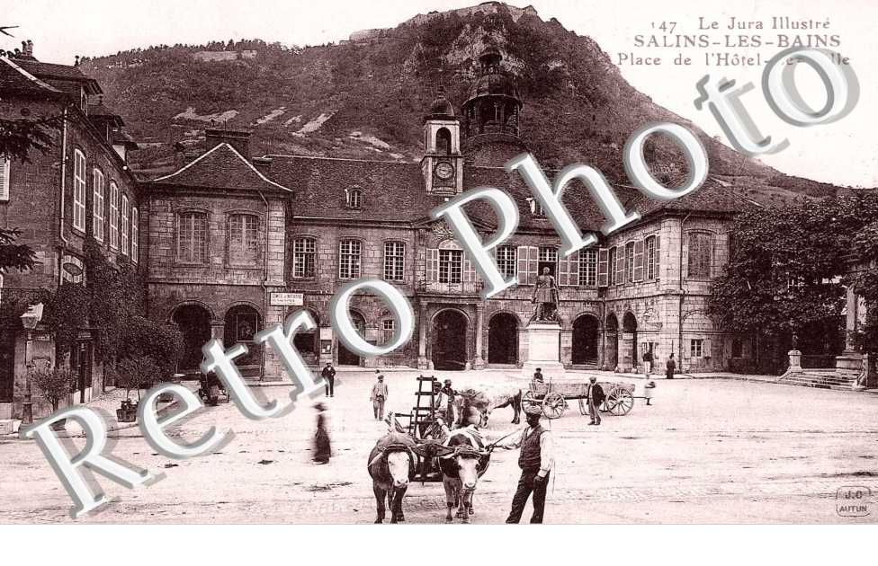PLACE DE L'HOTEL DE VILLE