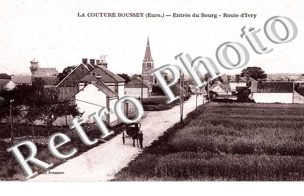 entree du bourg - route d'Ivry