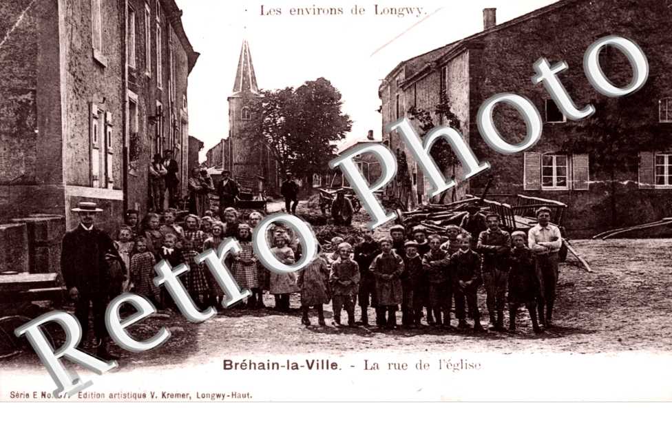 LA RUE DE L'EGLISE
