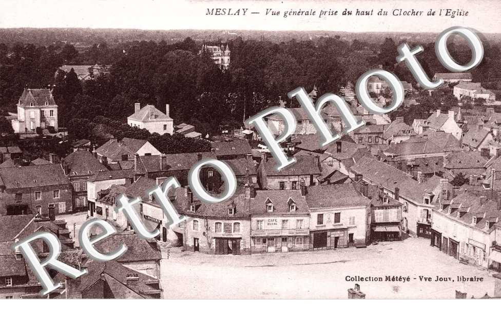Vue generale prise du haut du clocher de l'eglise