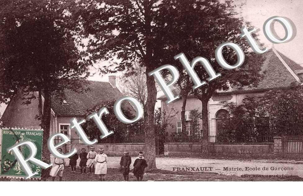 Mairie, Ecole de Garcons