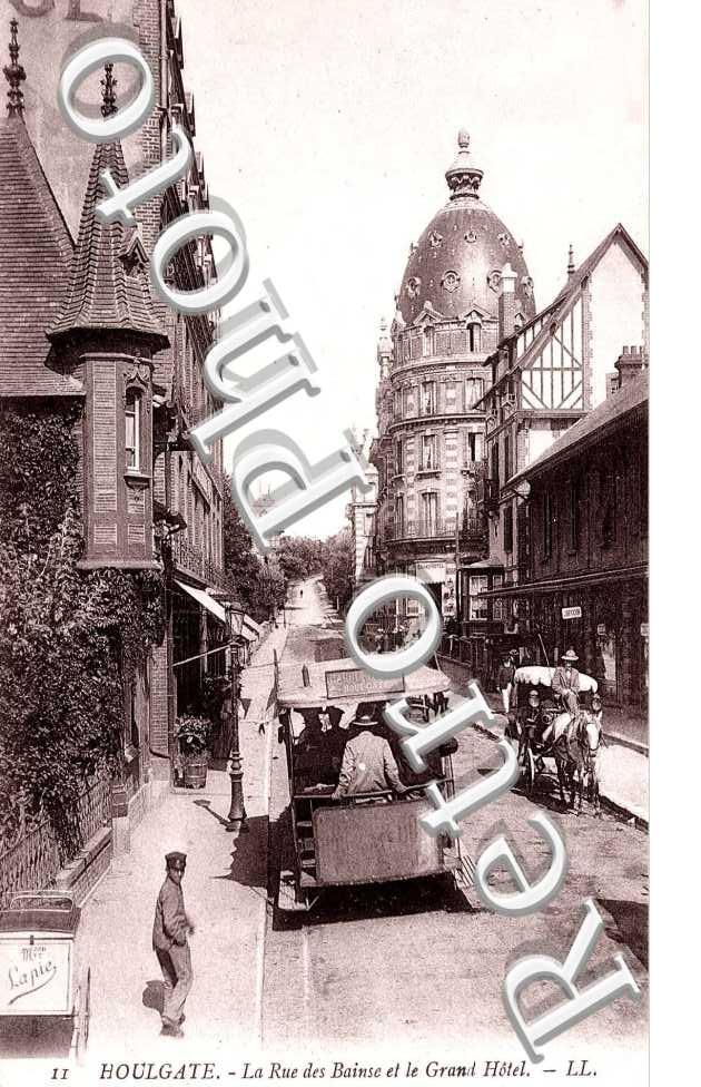 la rue des Bains et le grand hotel