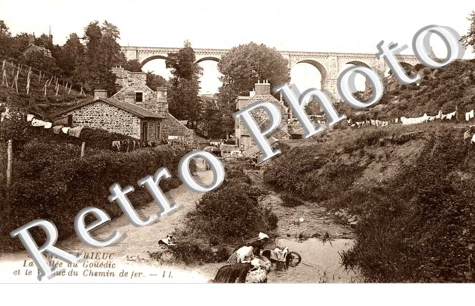 LA VALLEE AU GOUEDIC