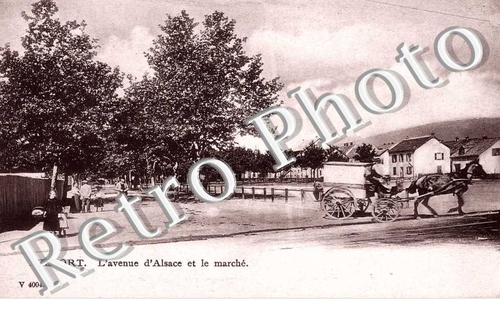 L'AVENUE D'ALSACE ET LE MARCHE