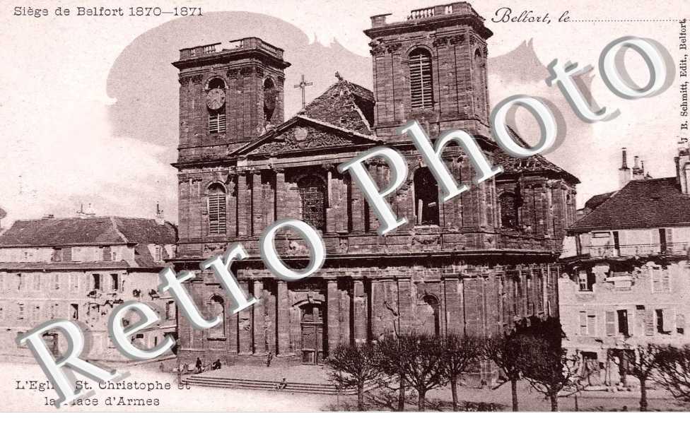 L'EGLISE SAINT CHRISTOPHE ET LA PLACE D'ARMES
