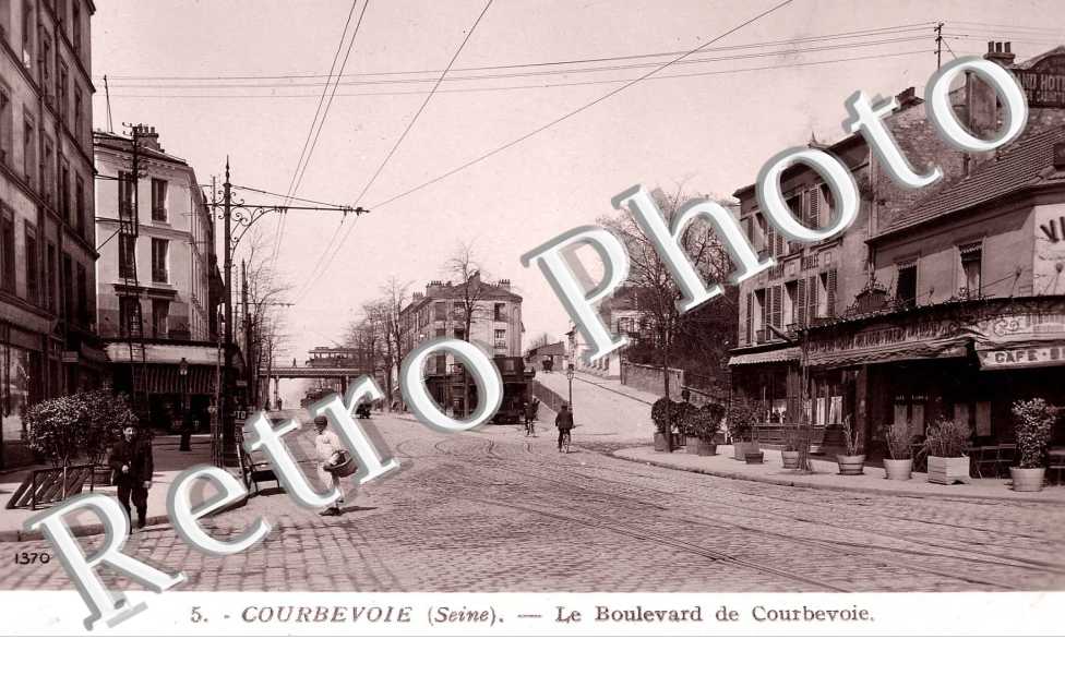 BOULEVARD DE COURBEVOIE