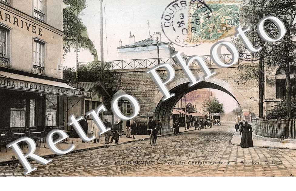 Pont du chemin de fer de la station 