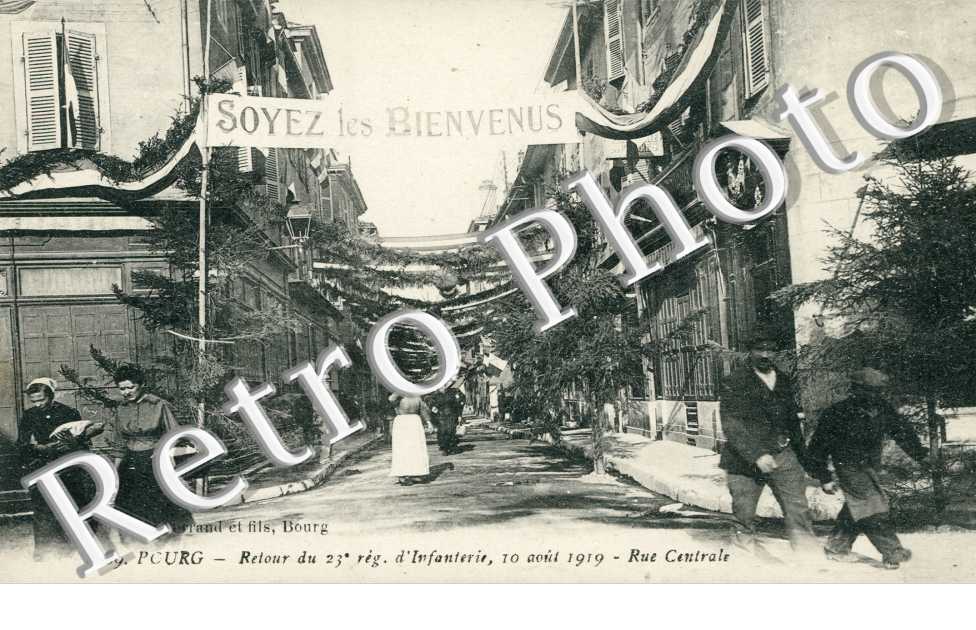 RUE CENTRALE LE 10 AOUT 1919