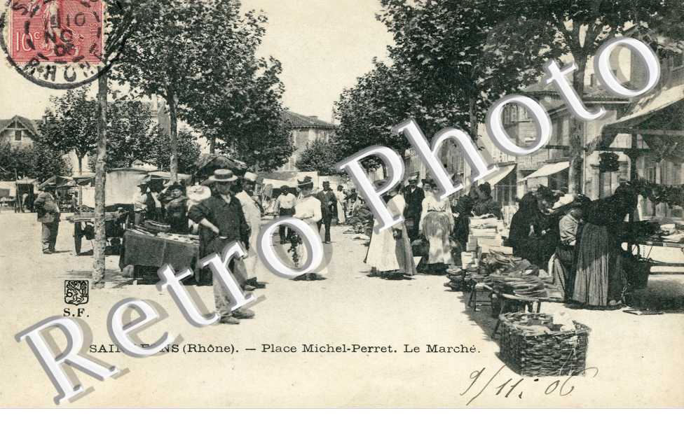 Place Michel Perret - Le marche
