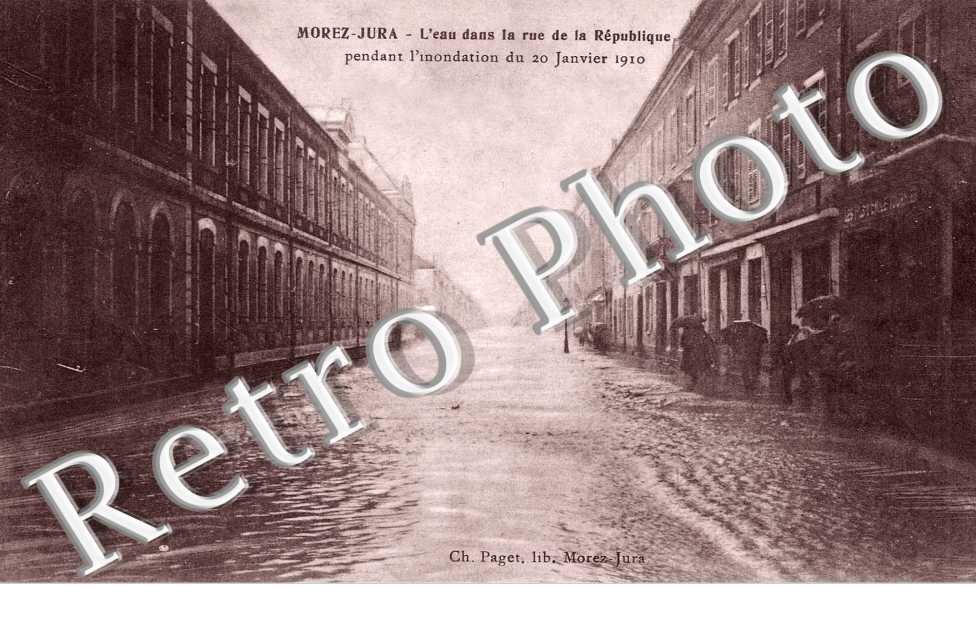 l'eau dans la rue de la republique, pendant l'inondation du 20 janvier 1910