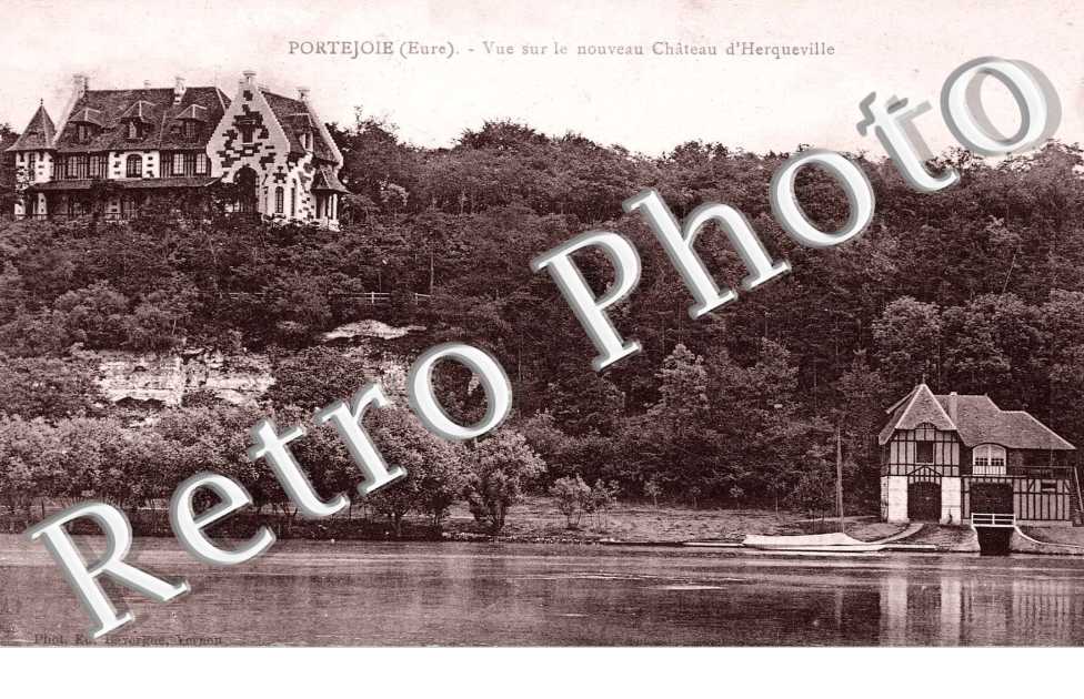 Vue sur le nouveau chateau d'Herqueville
