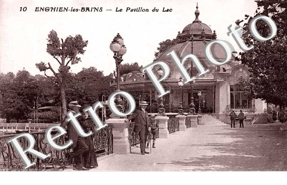 LE PAVILLON DU LAC