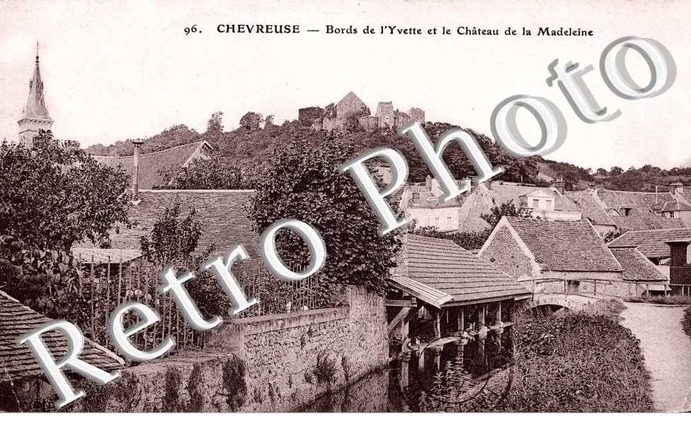 Bords de l'Yvette chateau madeleine