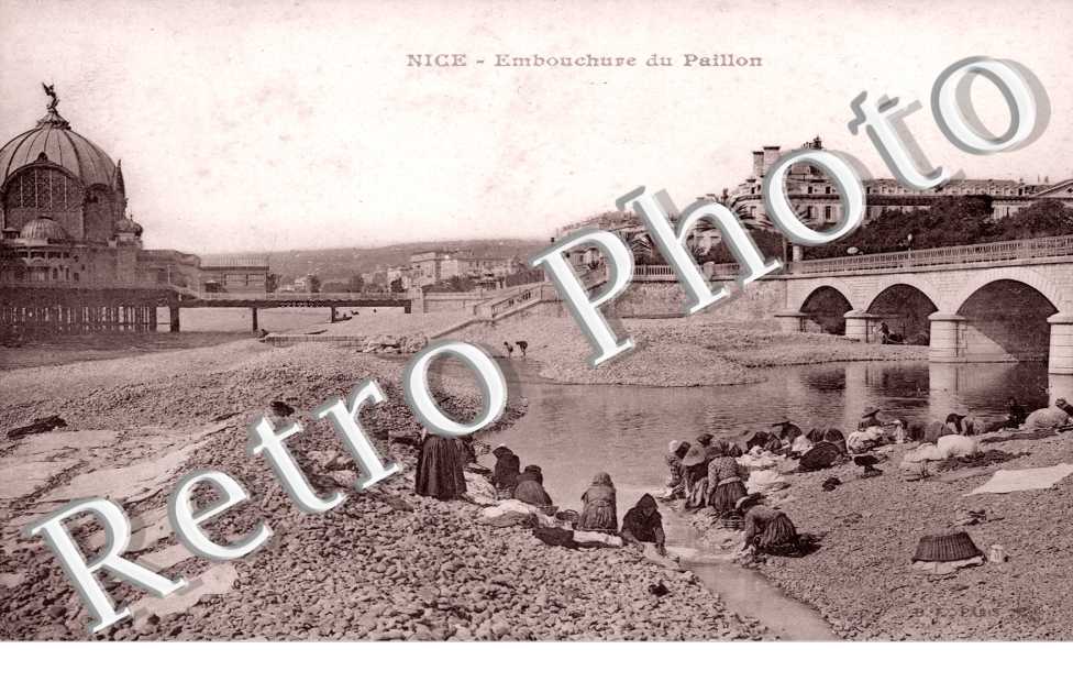 EMBOUCHURE DU PAILLON