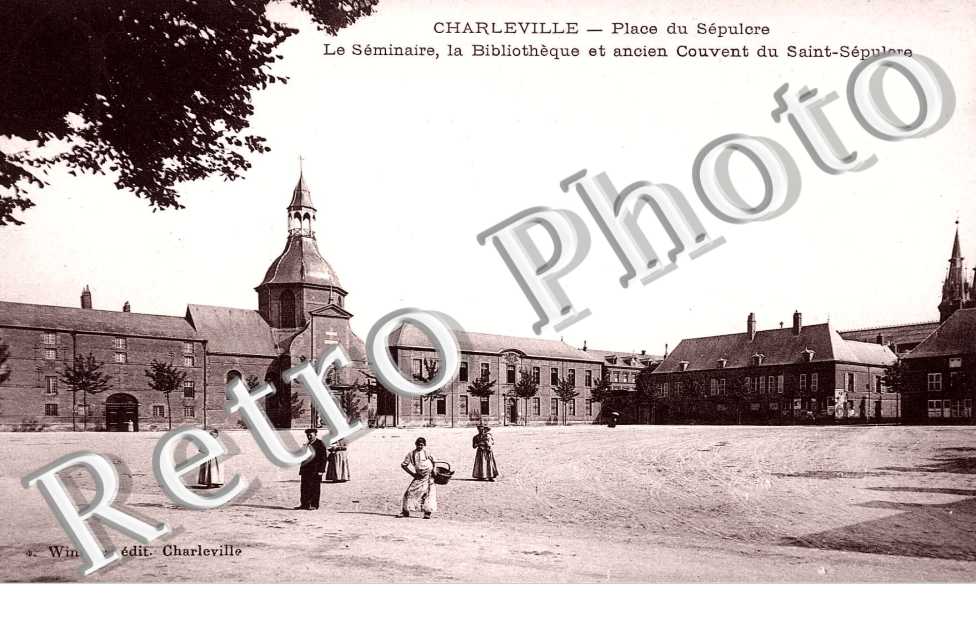 Place du Sépulcre