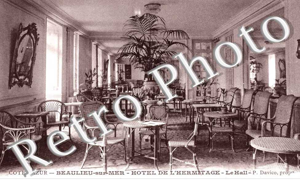 hotel de l'Hermitage- le hall