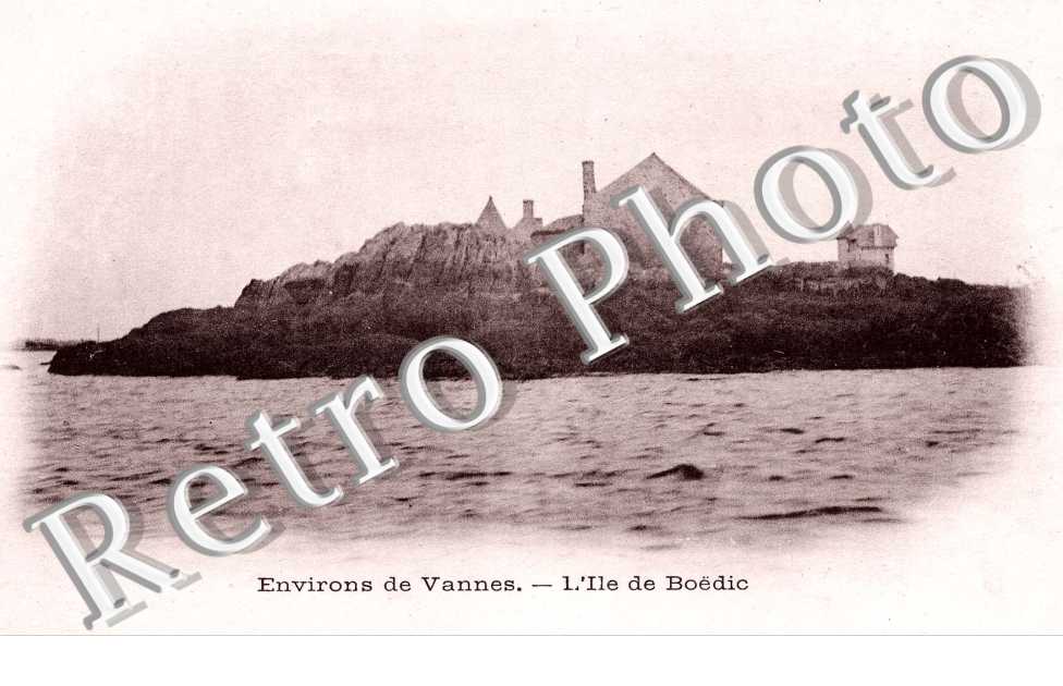 ENVIRONS DE VANNES - L'ILE DE BOEDIC