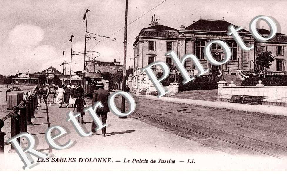 LE PALAIS DE JUSTICE