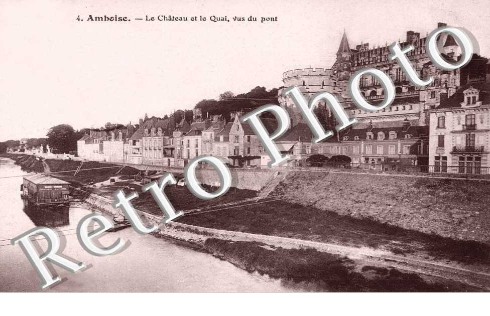 LE CHATEAU ET LE QUAI