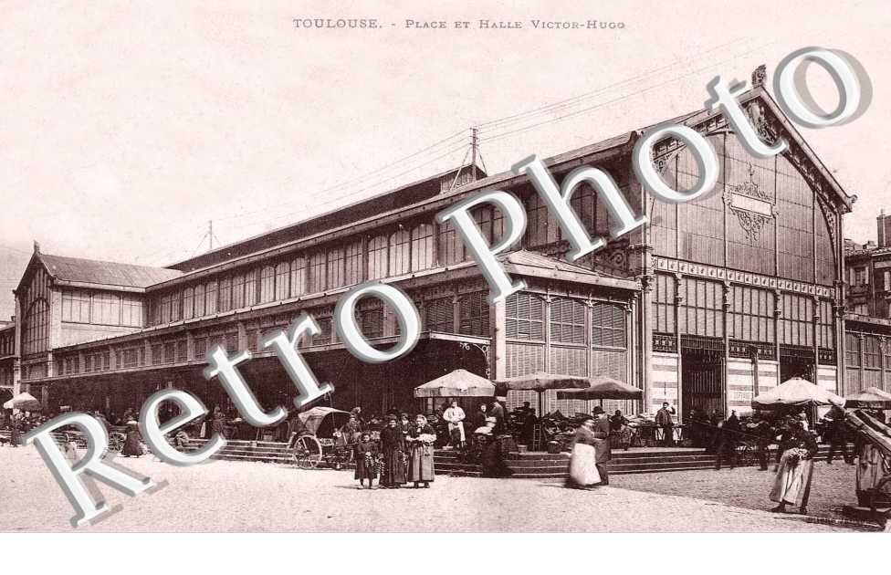PLACE ET HALLES