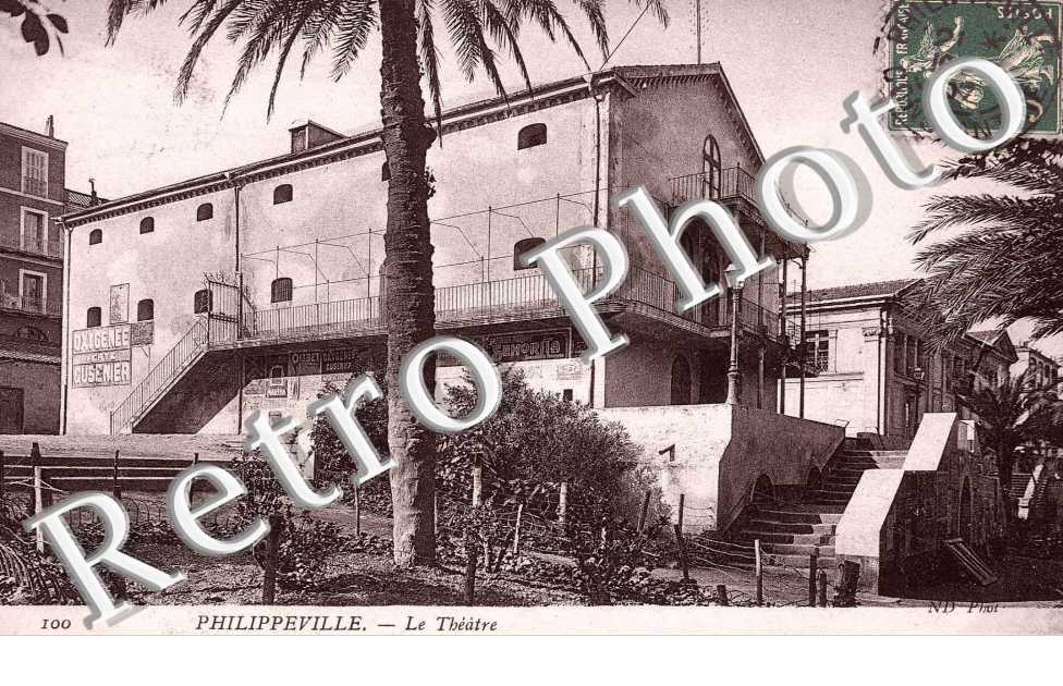 Le Théâtre