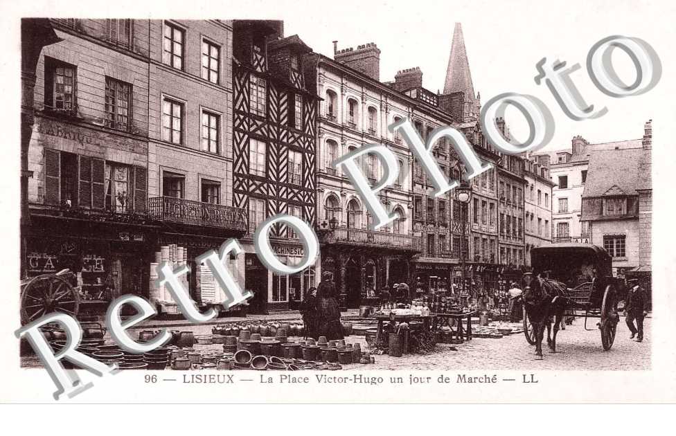 la place Victor Hugo, un jour de marche
