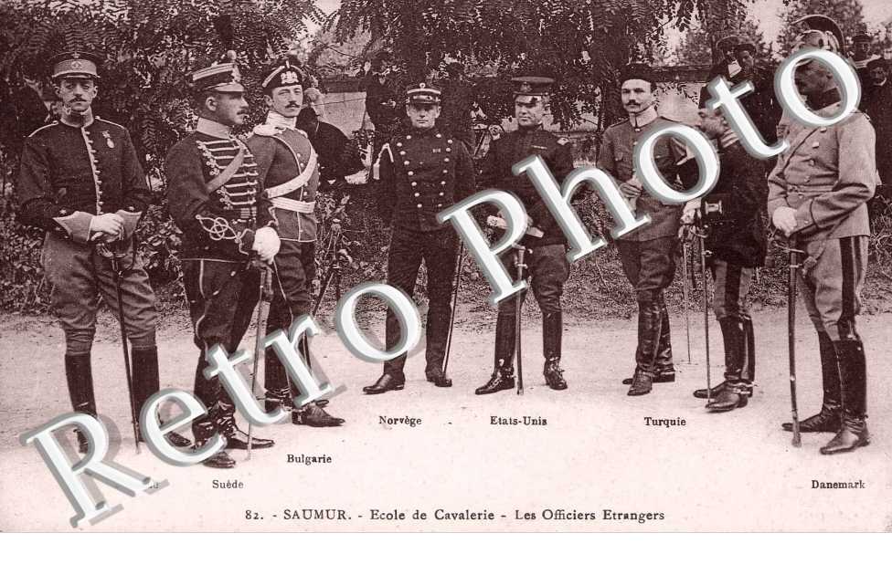 ecole de cavalerie, les officiers etrangers