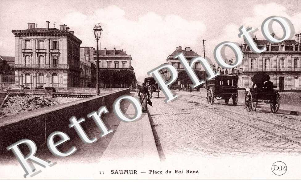 PLACE DU ROI PERE