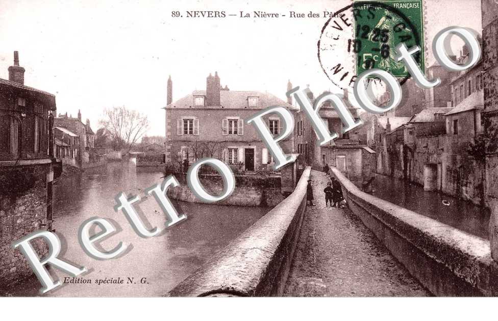 RUE DE PARIS
