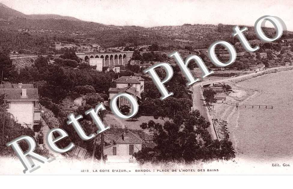 PLACE DE L'HOTEL DES BAINS