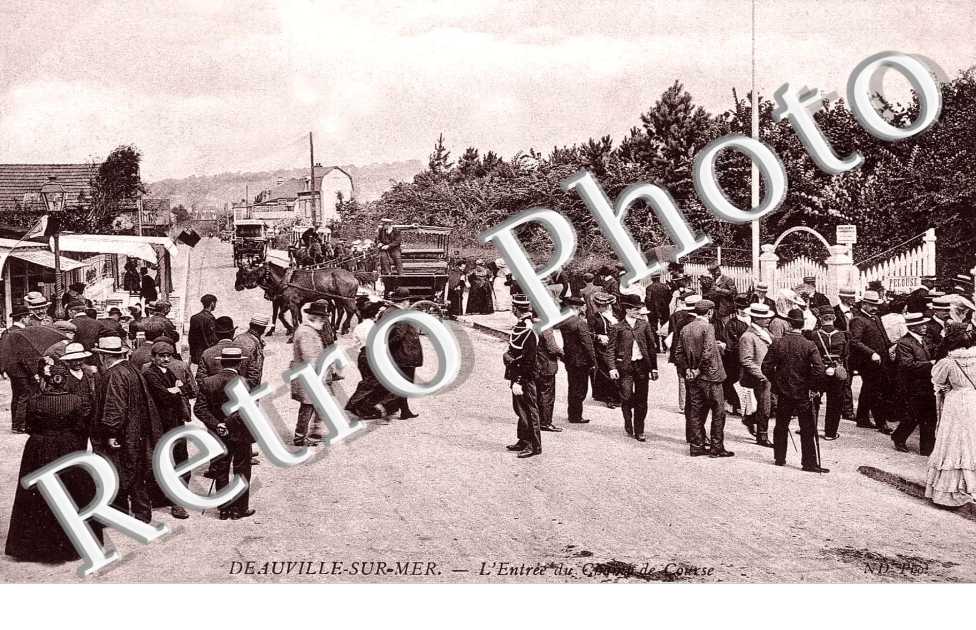 l'entree du champ de courses