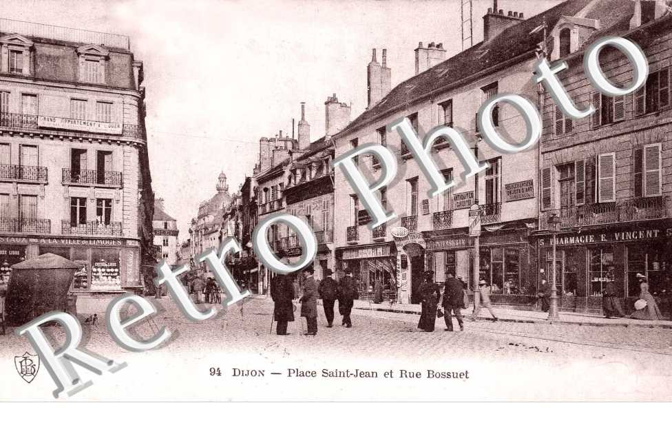 Place Saint-Jean et rue Bossuet