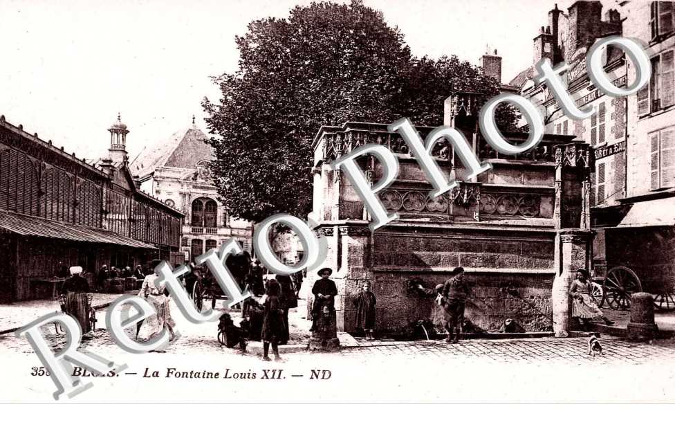 LA FONTAINE LOUIS XII