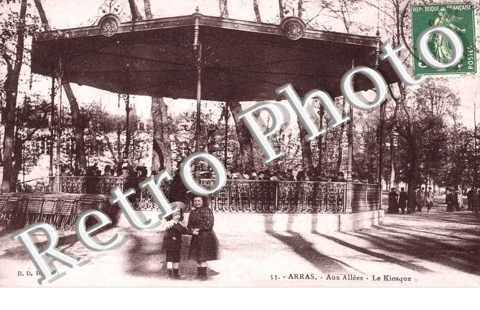 AUX ALLEES, LE KIOSQUE