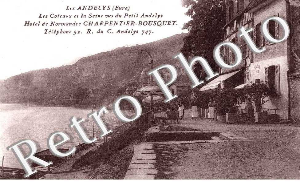 Les coteaux et la Seine vus du petit Andely - Hotel de Normandie Charpentier-Bousquet