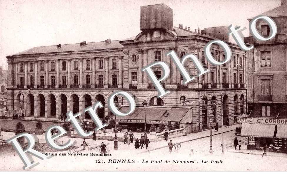 LE PONT DE NEMOURS  LA POSTE