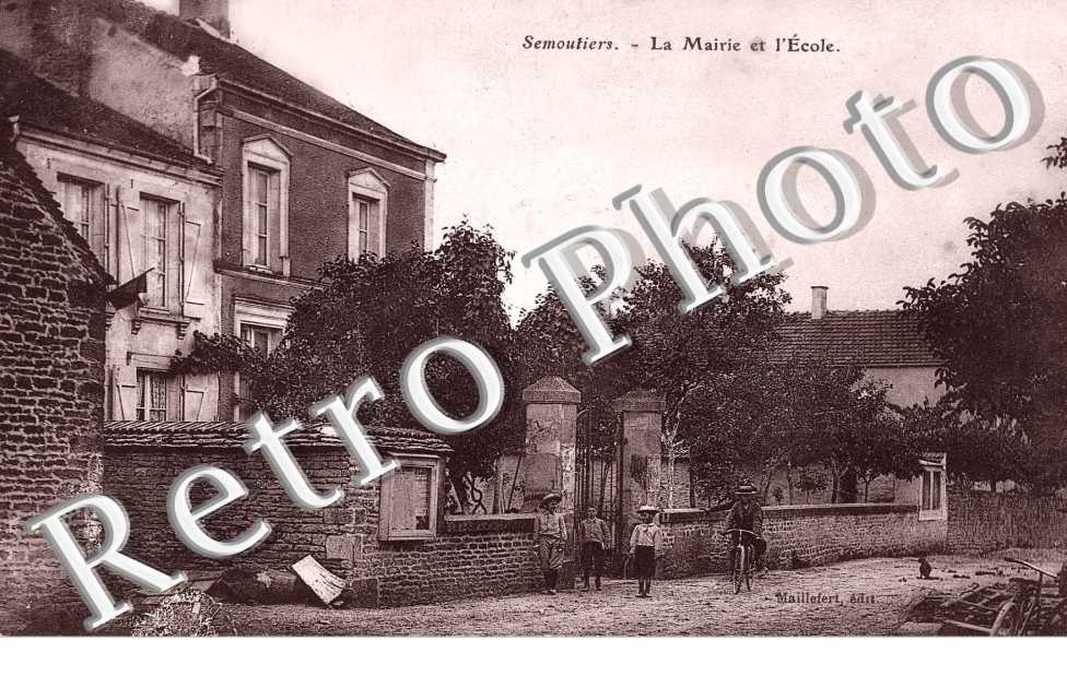 Mairie et l'ecole