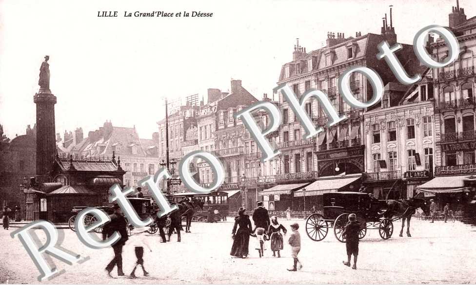 La Grand'Place et la Deesse