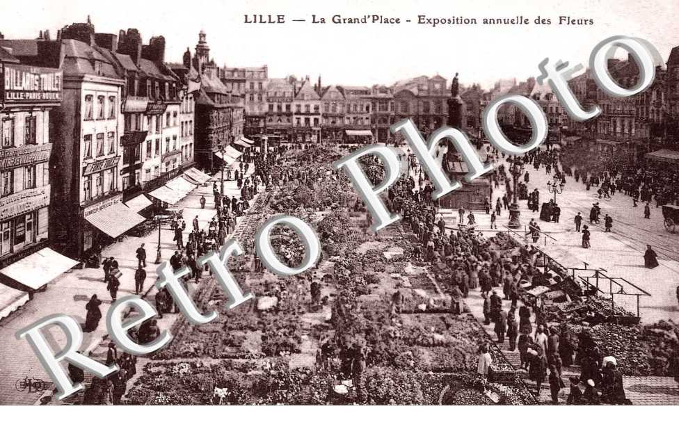 LA GRANDE PLACE exposition annuelle des Fleurs