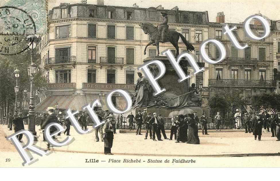 Place Richebe - statue de faidherbe