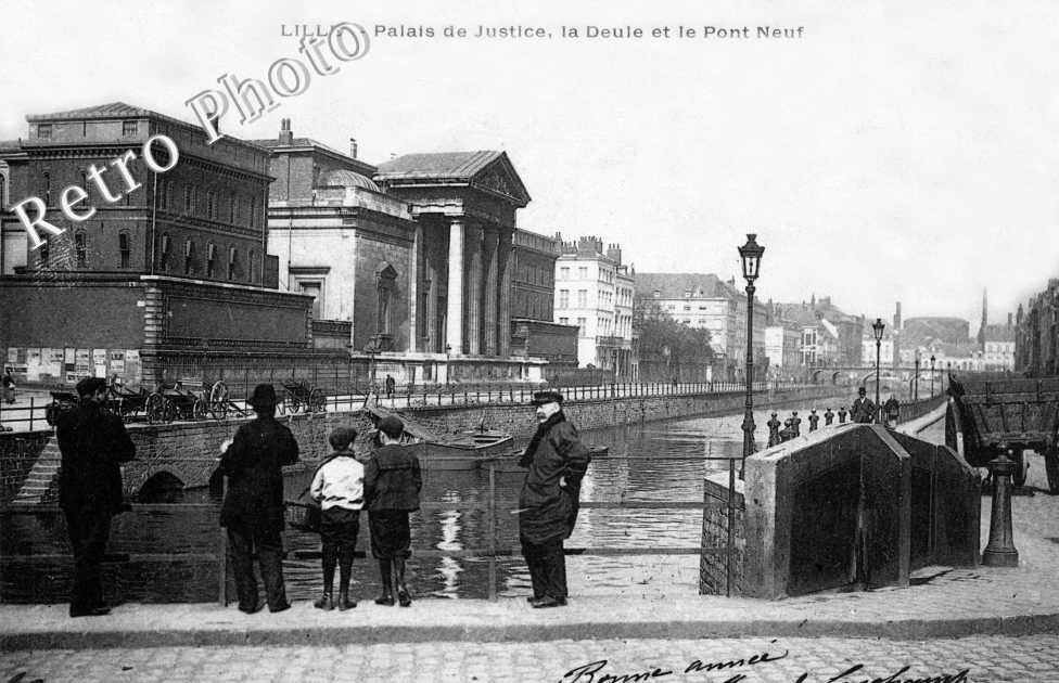 Palais de justice, la Deule et le Pont Neuf