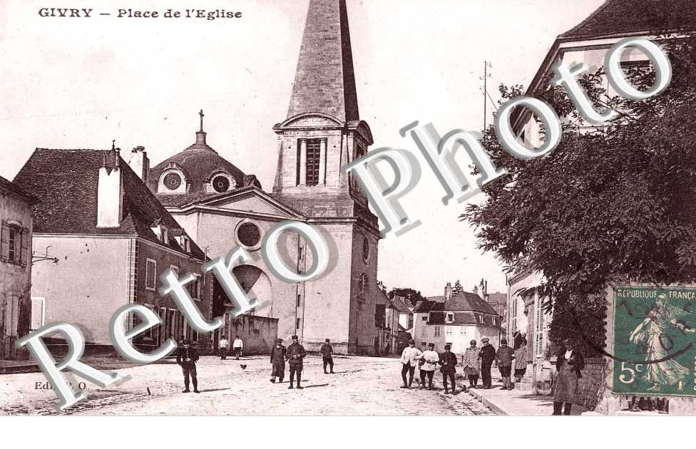 PLACE DE L'EGLISE