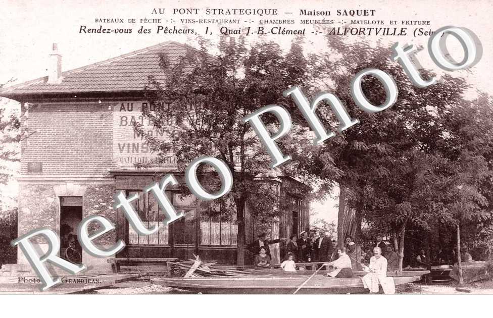 Au pont strategique - Maison Saquet  - Rendez vous des pecheurs 1 Quai J.-B.-Clement