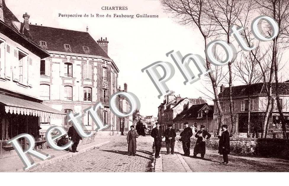  PERSPECTIVE DE LA RUE DU FAUBOURG GUILLAUME