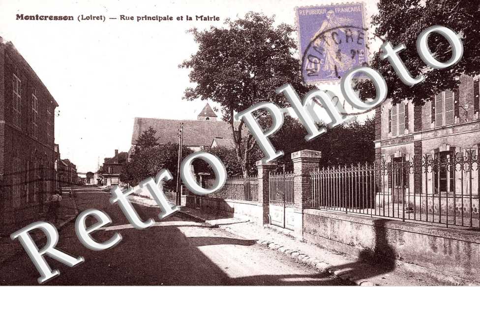 rue principale et la mairie