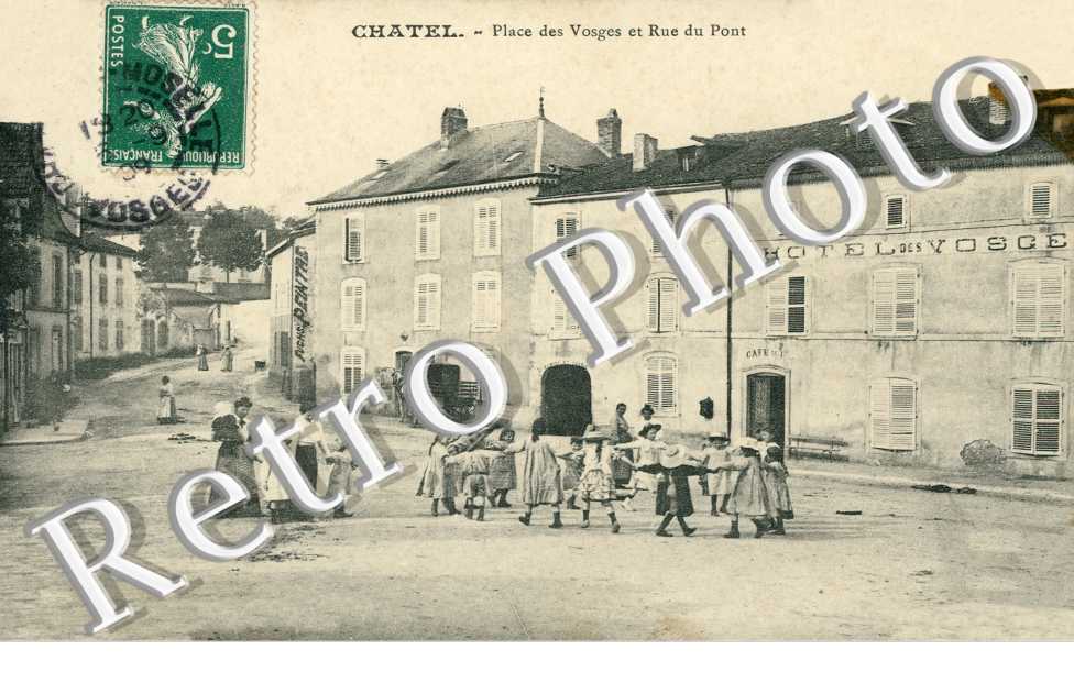 Place des vosges et rue du pont